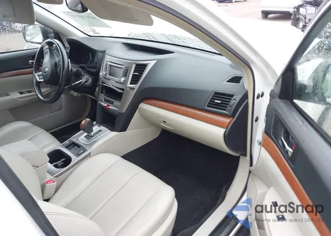 2013 Subaru Outback 2.5I Limited из США, поврежденный, VIN 4S4BRBKC2D3255475